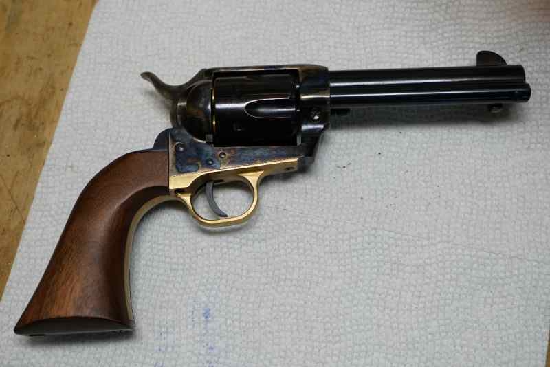 Pietta Colt 4 3/8” .44 magnum revolver