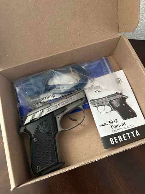 Beretta  3032 Tomcat