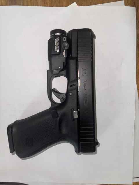 Glock 19.5