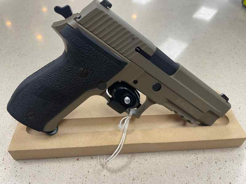 Sig Sauer P226