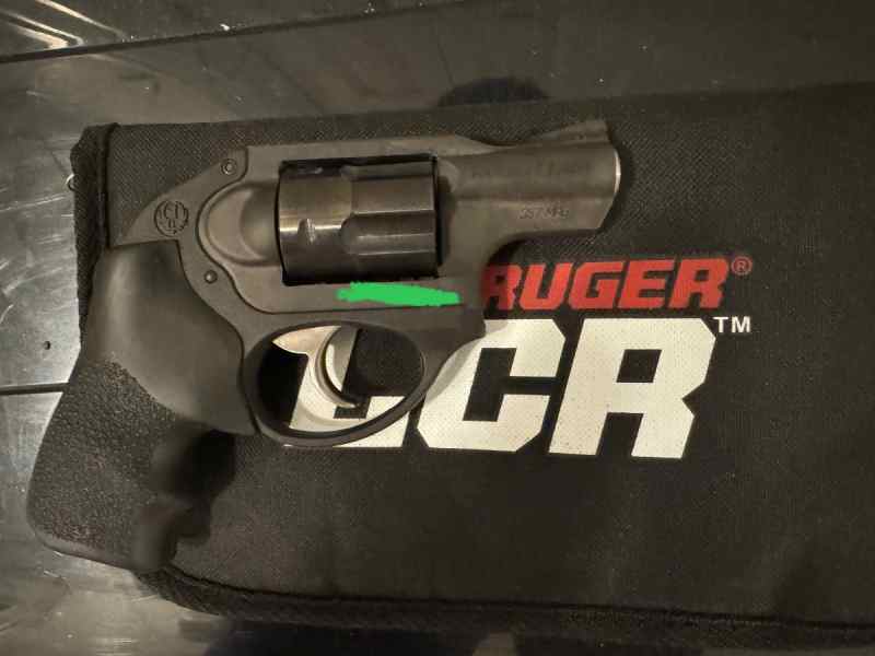 Ruger LCR .38 special / .357 magnum revolver