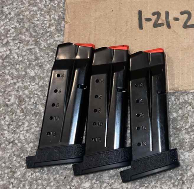 (3) Shield Plus 13rd Magazines