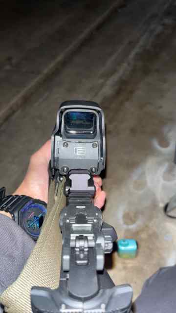 Selling eotech with riser 