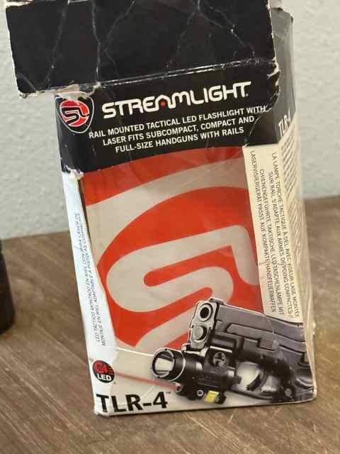 Trl-4 gun light 