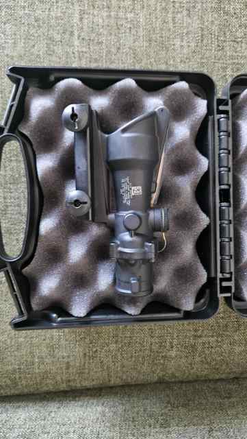Trijicon 4x32 ACOG