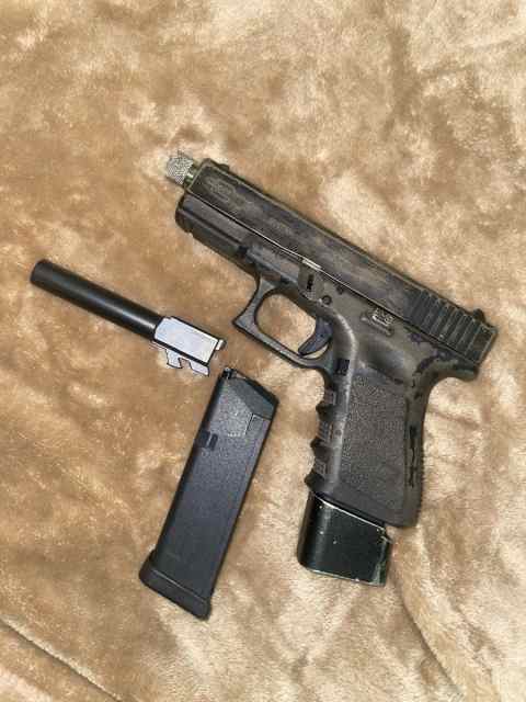 Glock 19