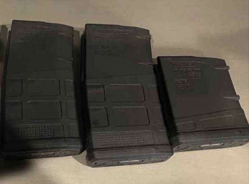 AR-10 Magazines
