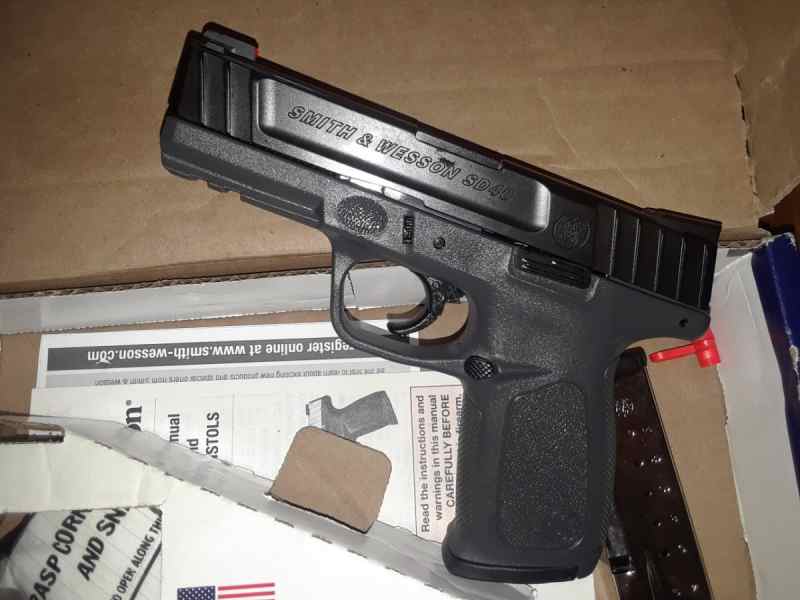 S&amp;W SD 40 375.00 in Quitman