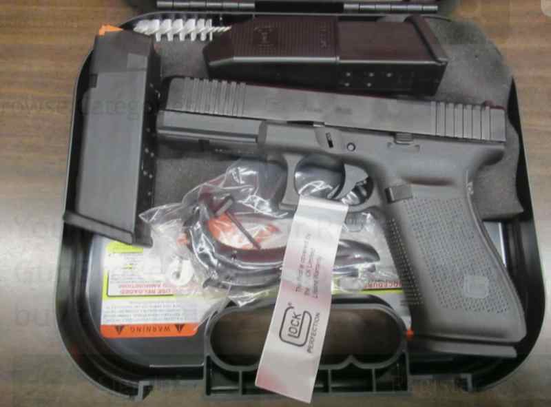 Glock 21 Gen5 MOS 4.6&quot; black Brl in 45acp