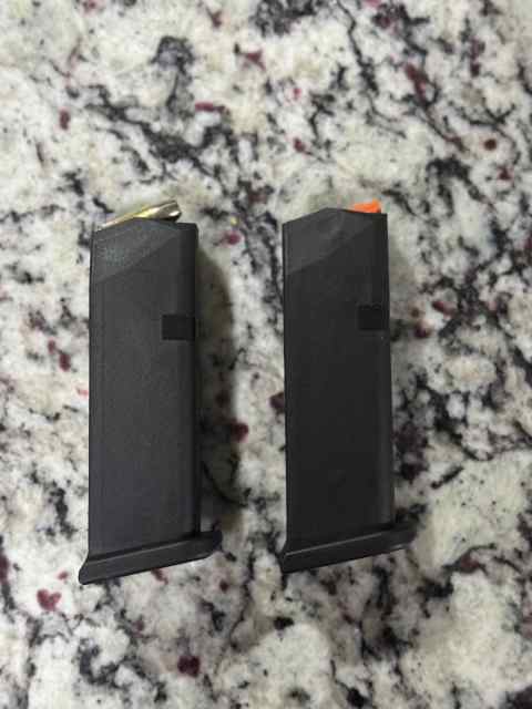 GLOCK 19 (15) round magazines