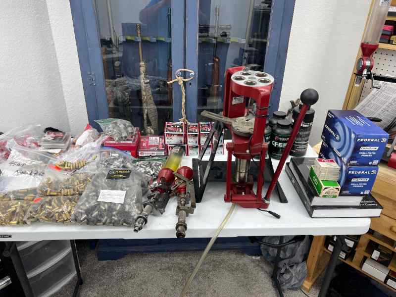 Hornady Lock n Load AP reloading Press