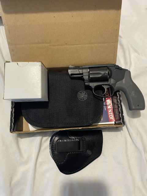 Smith and Wesson bodyguard 38