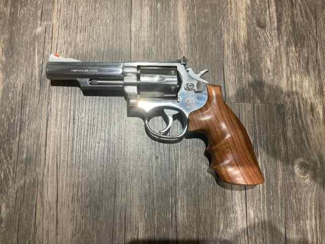 S&amp;w 66-2 357 magnum 4”