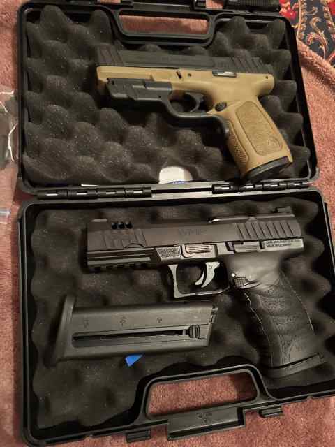 Wtt 2 guns for 1