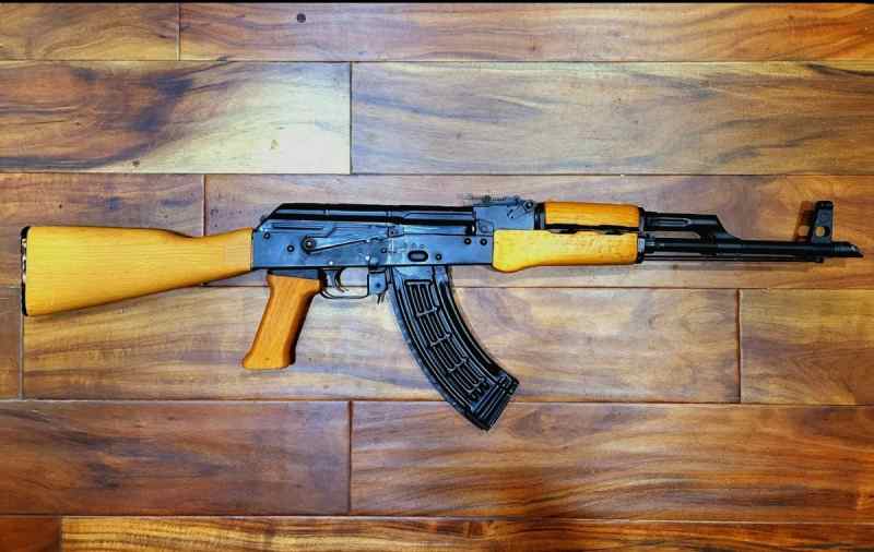 Hungarian SA85m AK47 