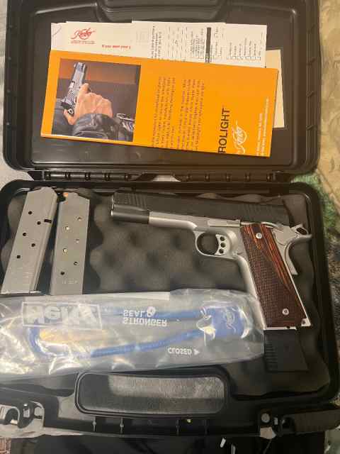 1911 .45ACP KIMBER CUSTOM II 850$