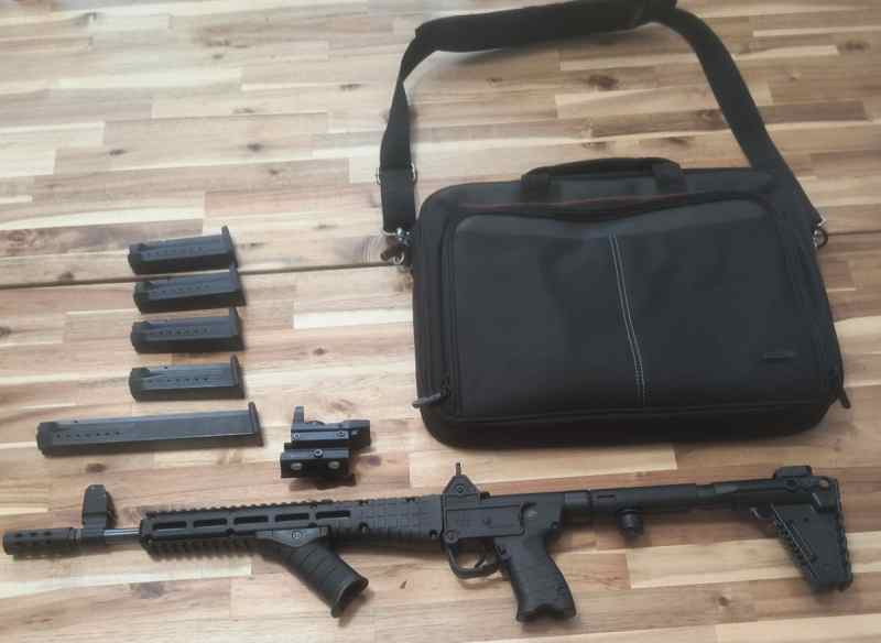 Kel-Tec Sub 2000 (Multi-Mag version)
