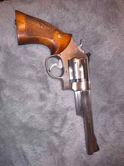 WTT/WTS S&amp;W 624