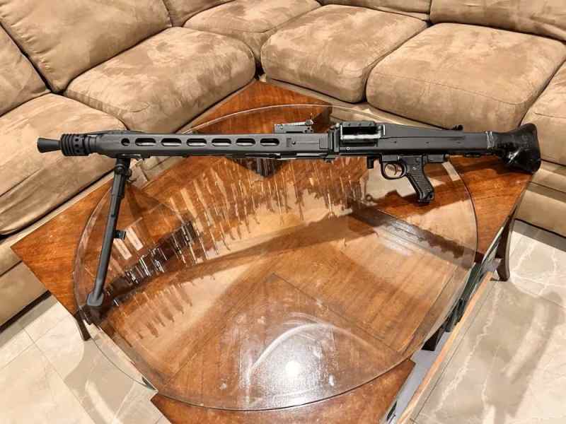MG42 WW2 8MM SEMI