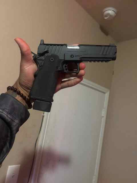 WTT FOR GLOCK WITH OPTIC