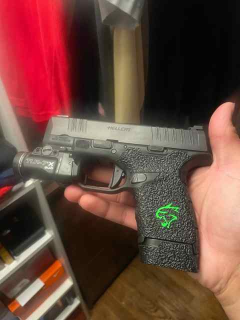Springfield hellcat 