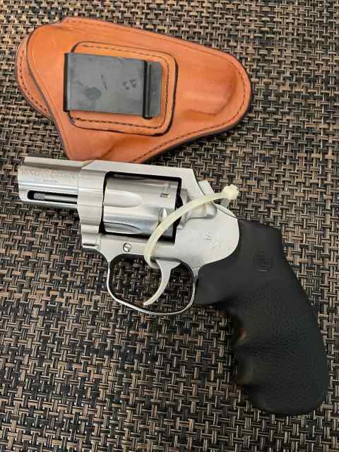 Colt 357 King Cobra