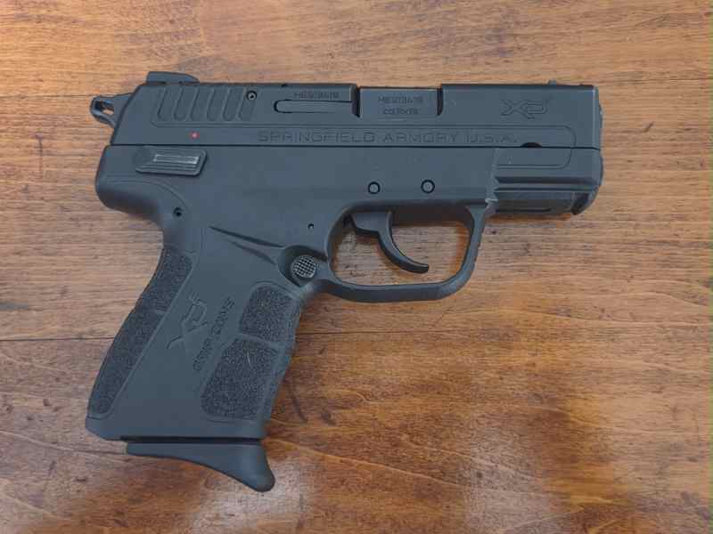 Very Nice Springfield XDE-9 3.3