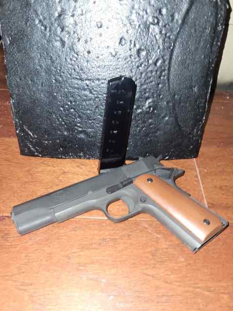 Rock Island 1911 - .45