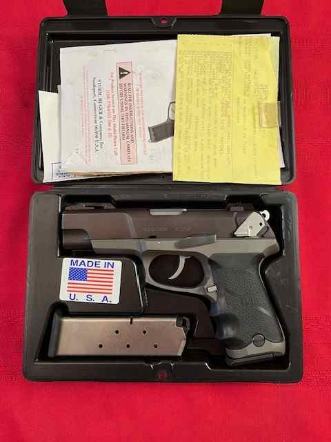 Ruger P90 in .45acp - Davidsons Exclusive in 2000!