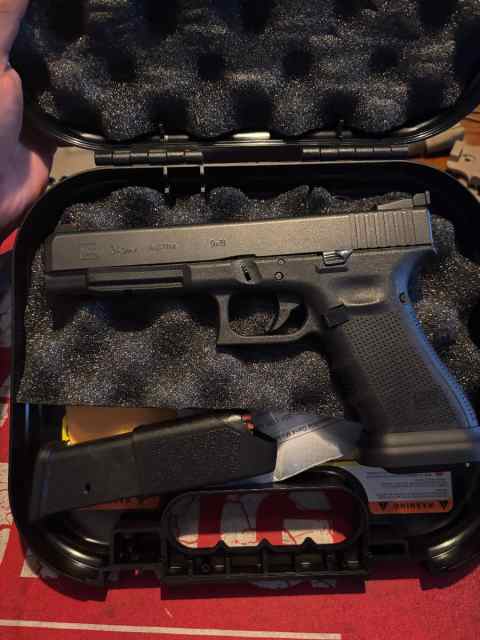 Glock 34 set up for 3 gun