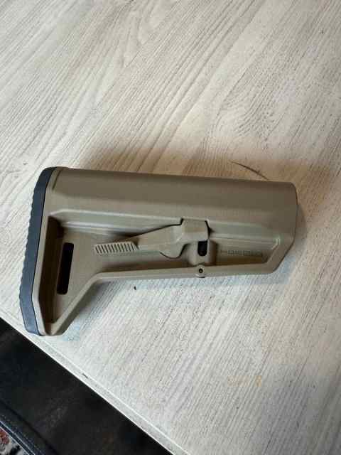 Magpul MOE SL-K Carbine Stock (FDE)