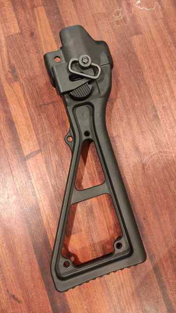 B&amp;T MP5 folding stock