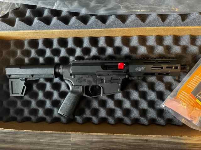 9mm AR Pistol Side Charge Glock Mags
