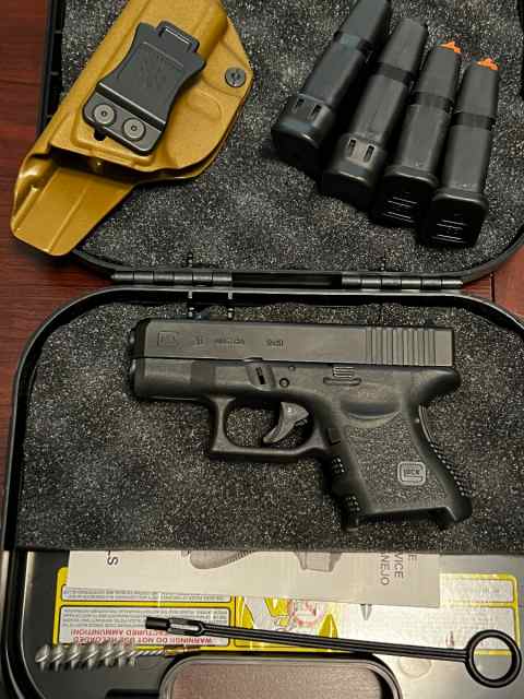 “Baby” Glock 26-9mm