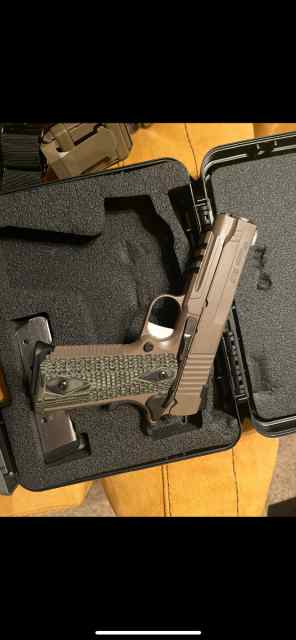 SIG SAUER SCORPION 1911 CARRY 