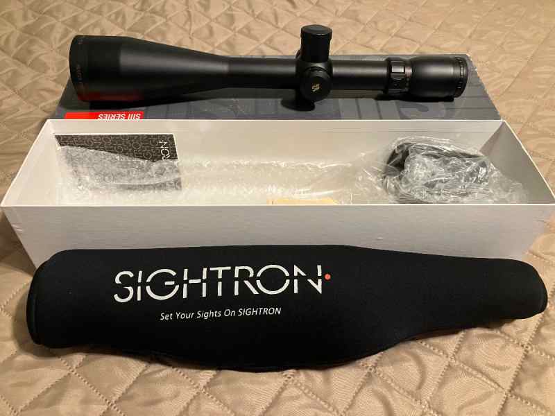 Sightron Siii 8-32x56 Made in Japan