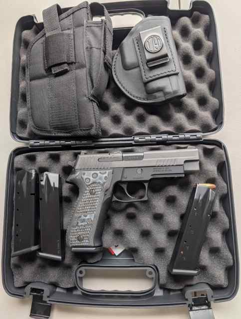 Sig P226 Extreme + Extras