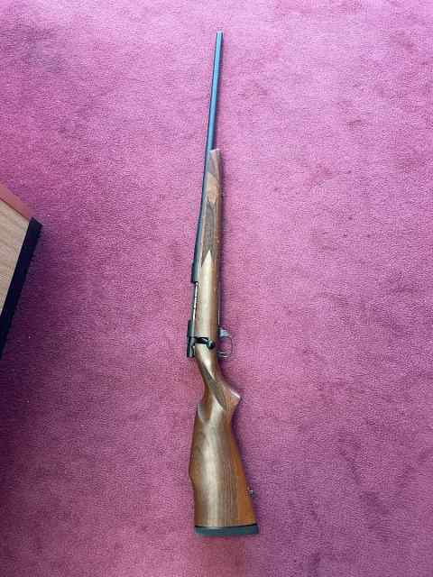 Weatherby Vanguard 270 bolt action rifle