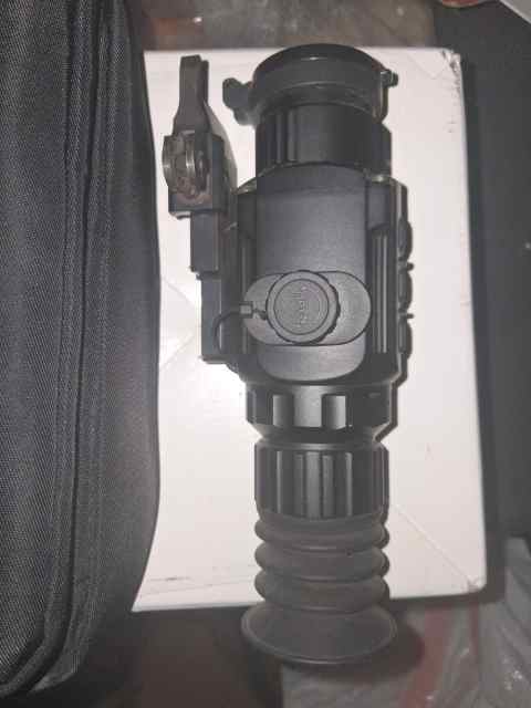 Bering optics hogster stimulus