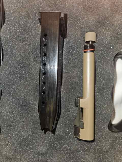 Beretta M9a4 centurion/compact threaded barrel NEW