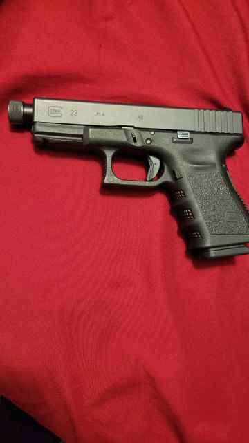 Glock 23 