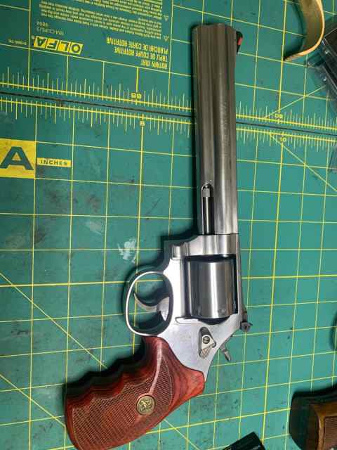 Smith and Wesson 686 Plus 7 inch Barrel