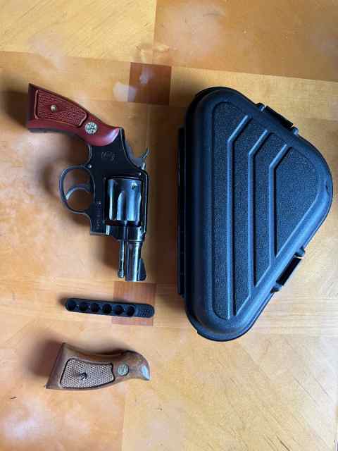 S&amp;W Model 10 38 Sp