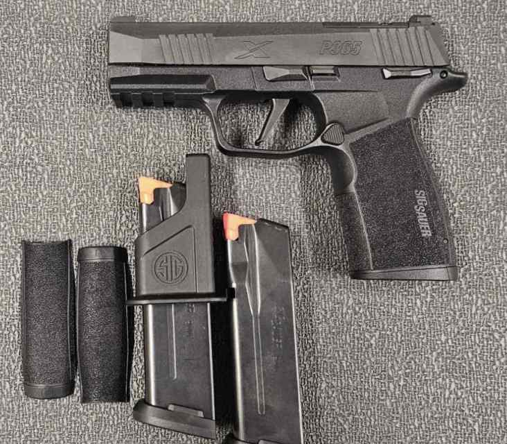 Sig P365 Xmacro 9mm. NIB