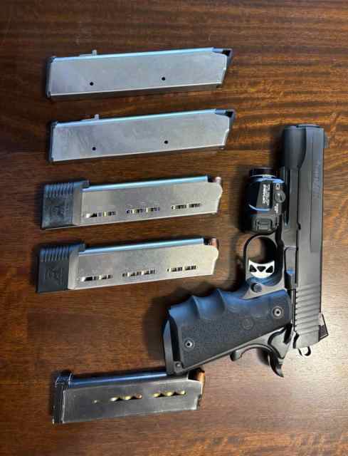 Sig 1911 Tac .45 ACP