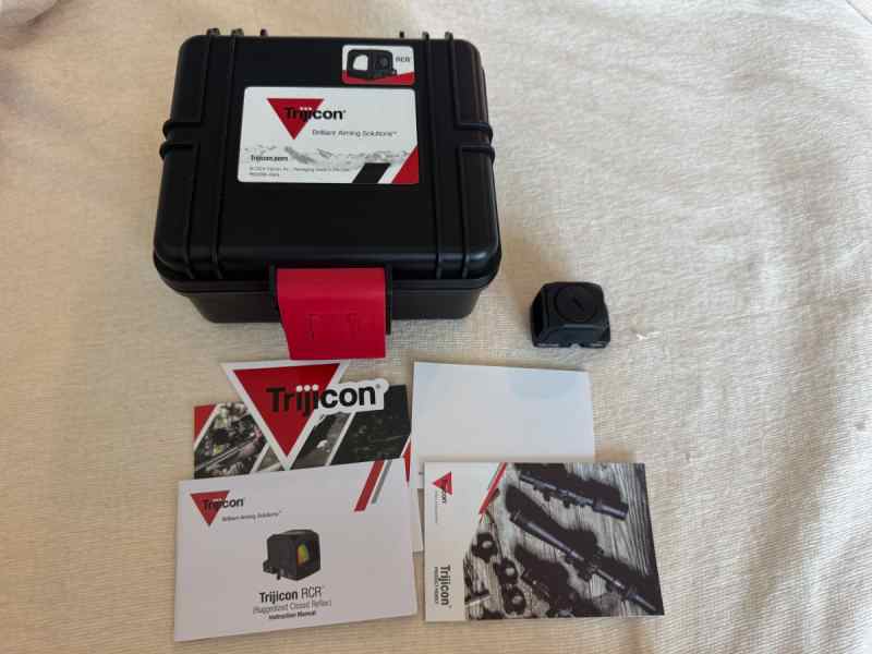 Trijicon RCR red dot 3.25 MOA