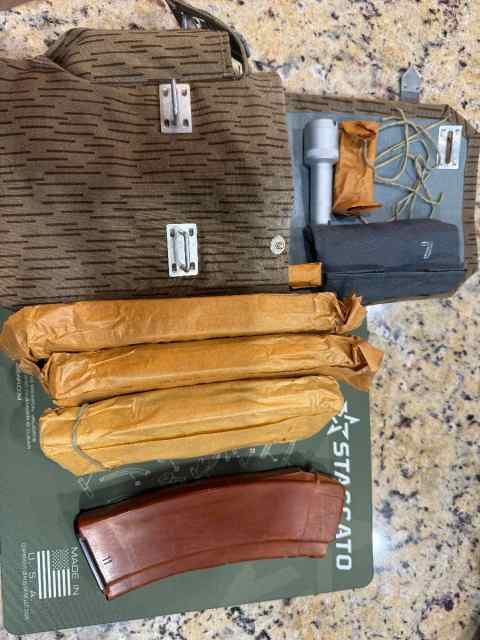 WTS/WTT Multiple Items, EG Bakelite Mags