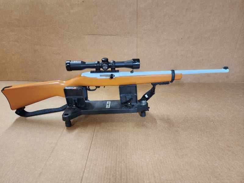 Hook &#039;Em Ruger 10/22