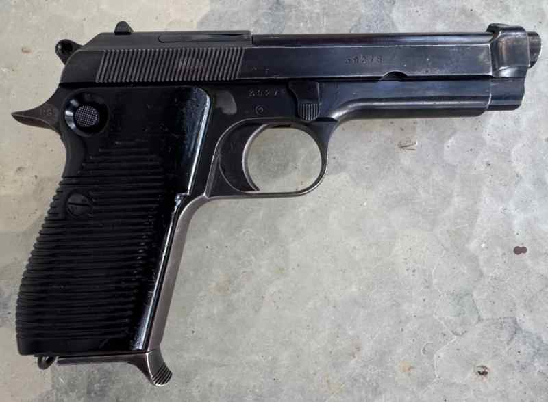 Beretta Model 1951 Police Surplus 9mm Pistol 