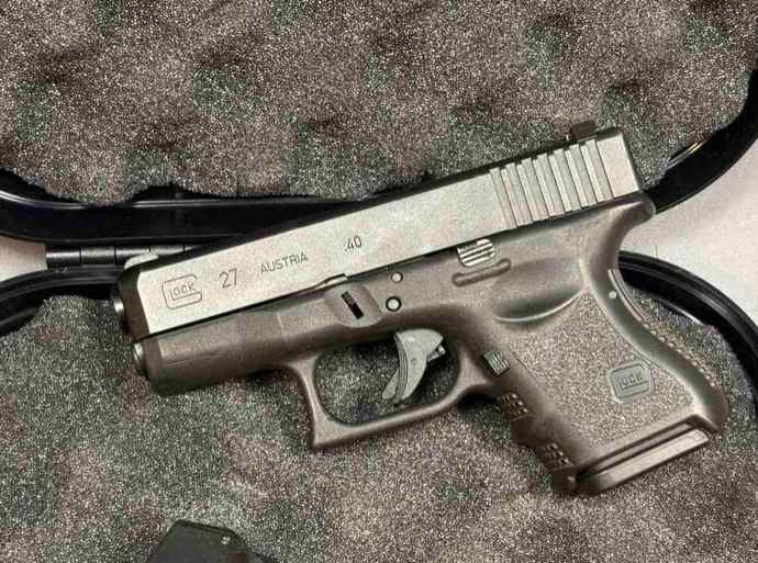 Glock 27 Gen 3 .40 S&amp;W Baby Glock w/Box